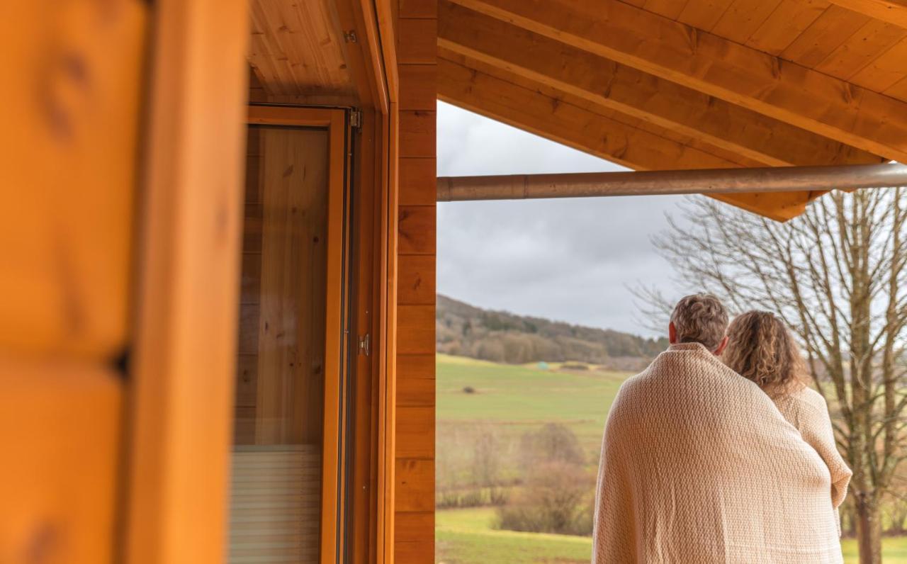 Netten Naturerlebnis Holz-Chalets Daun Esterno foto