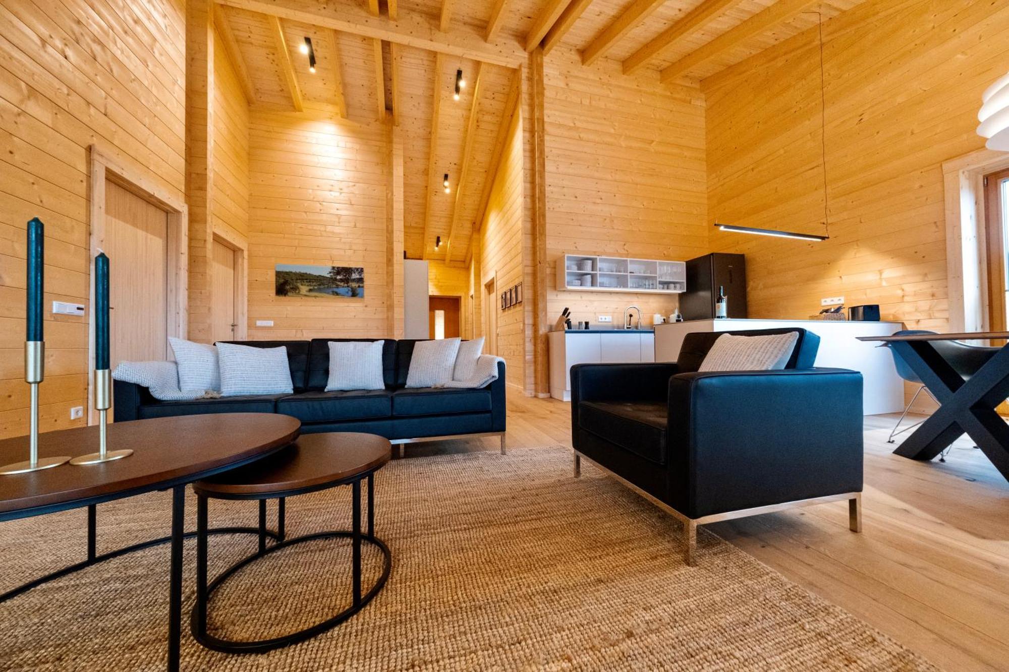 Netten Naturerlebnis Holz-Chalets Daun Esterno foto